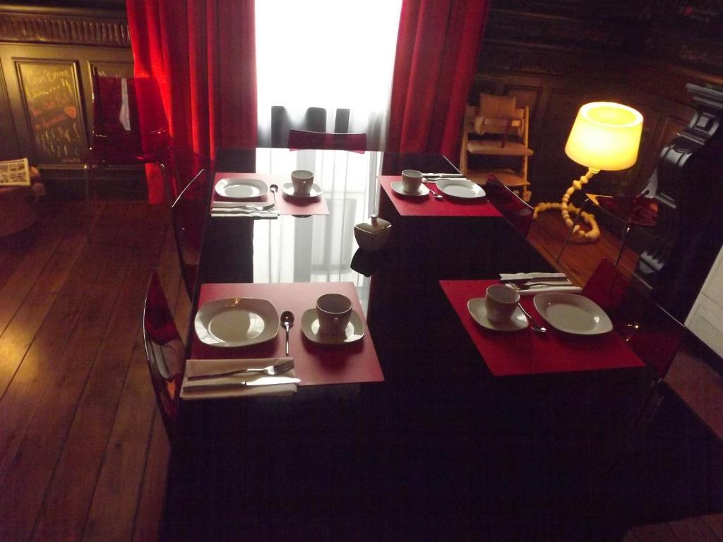 B&B Maison Az Saint-Gilles ภายนอก รูปภาพ
