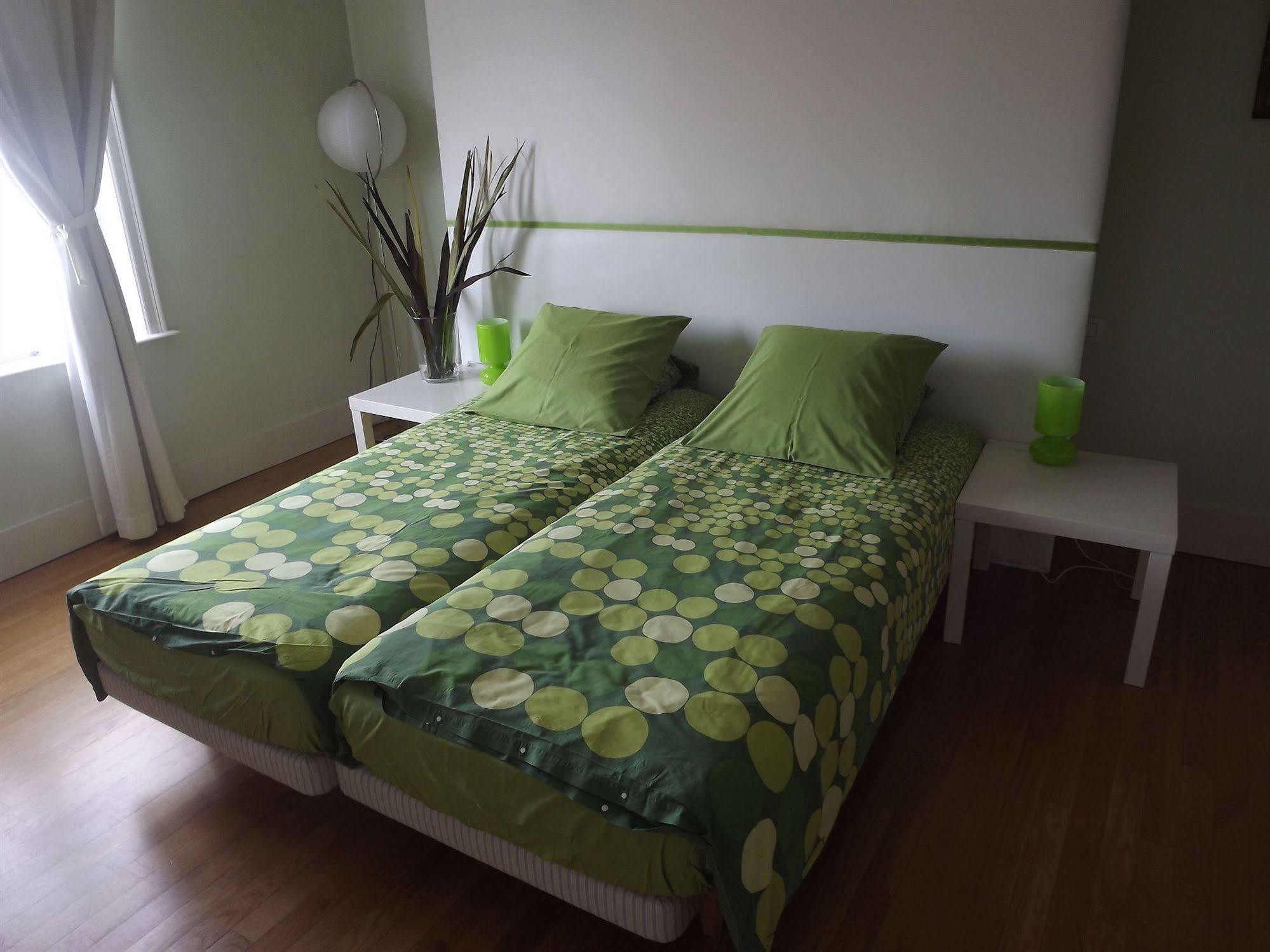 B&B Maison Az Saint-Gilles ภายนอก รูปภาพ